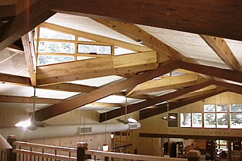 Warren Wilson College Library / Shelley Mueller Pew Learning Center